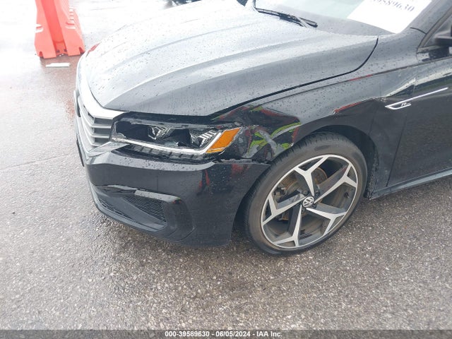 1VWMA7A33LC019514 Volkswagen Passat 2.0t R-line