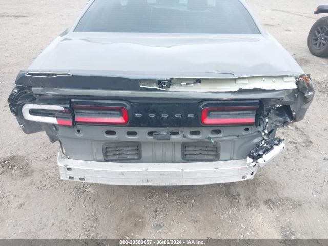 2C3CDZAG5HH640671 Dodge Challenger Sxt