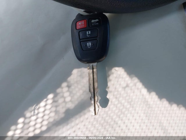 Toyota CAMRY LE 2015 4T4BF1FK2FR459992 Image 11
