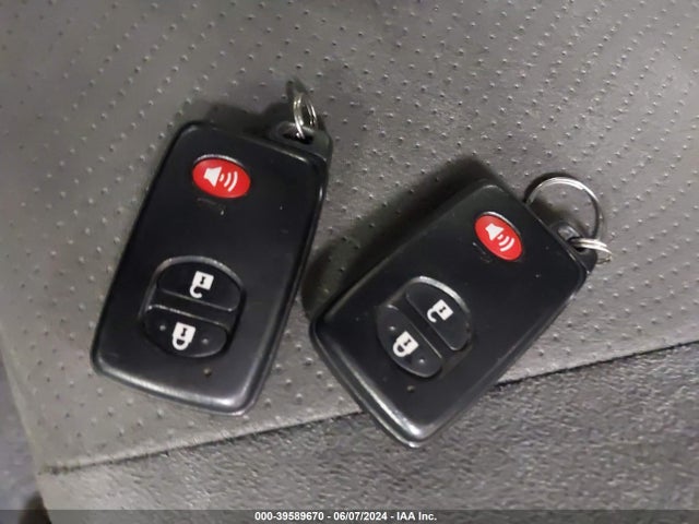 Toyota Prius Two 2015 JTDKN3DU7F1967586 Image 11