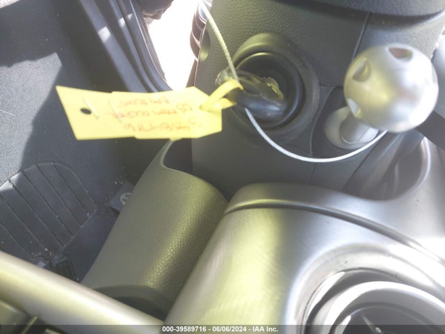 2003 MINI COOPER S WMWRE33453TD69593 Photo 10