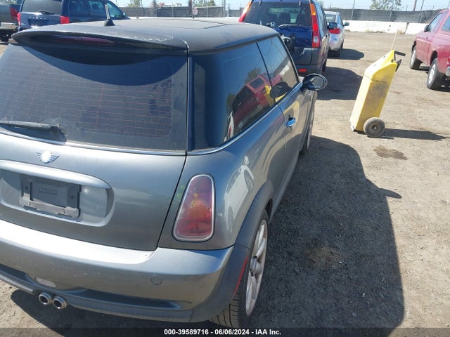 2003 MINI COOPER S WMWRE33453TD69593 Photo 3
