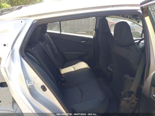JTDKAMFU2N3162001 Toyota Prius L