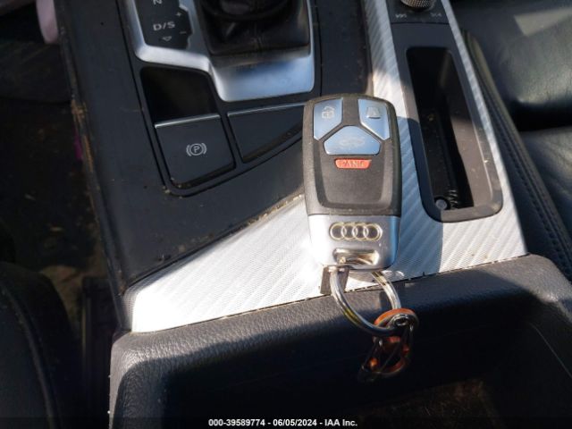 WAUTNAF58JA000778 Audi A5 2.0t Premium