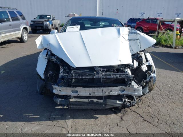 WAUTNAF58JA000778 Audi A5 2.0t Premium