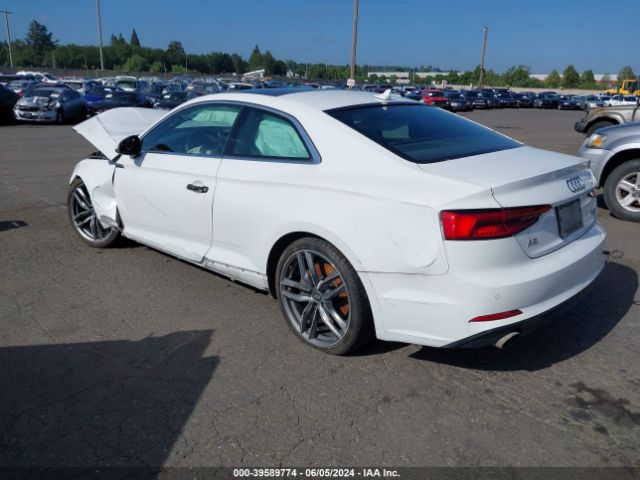 WAUTNAF58JA000778 Audi A5 2.0t Premium