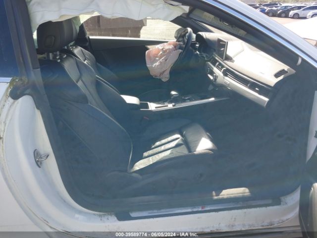 WAUTNAF58JA000778 Audi A5 2.0t Premium