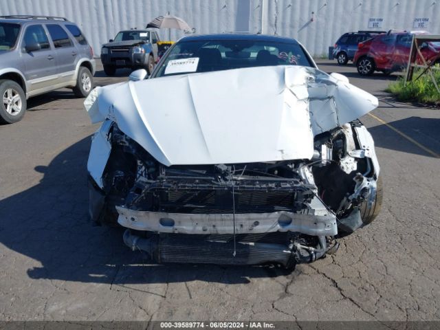WAUTNAF58JA000778 Audi A5 2.0t Premium