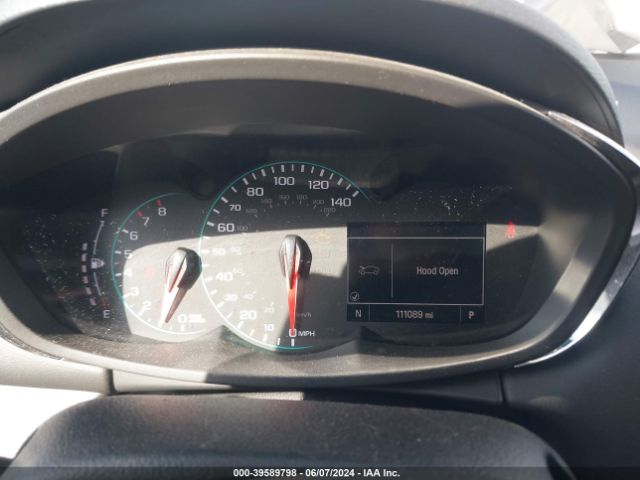 KL7CJKSB0JB607457 Chevrolet TRAX LS