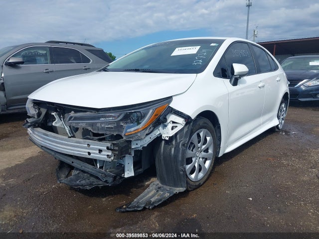 Toyota COROLLA LE 2022 5YFEPMAE0NP327241 Image 2