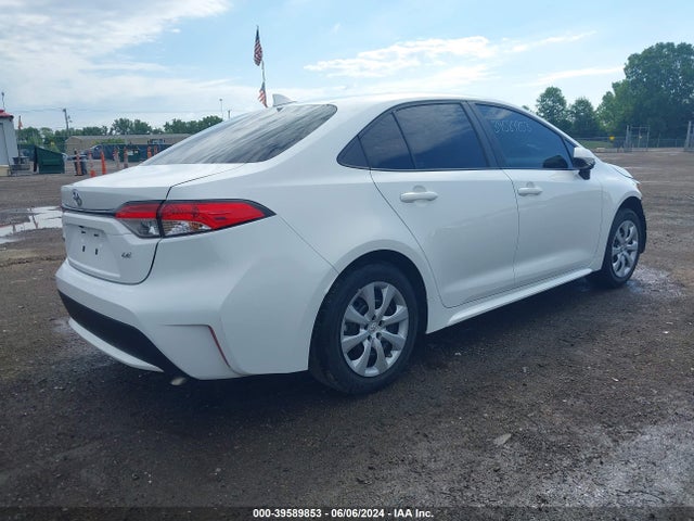 Toyota COROLLA LE 2022 5YFEPMAE0NP327241 Image 4