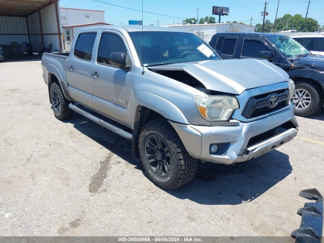 Toyota Tacoma Prerunner V6 2015 5TFJU4GN6FX074637 главное изображение