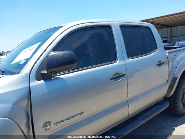 Toyota Tacoma Prerunner V6 2015 5TFJU4GN6FX074637 Image 14