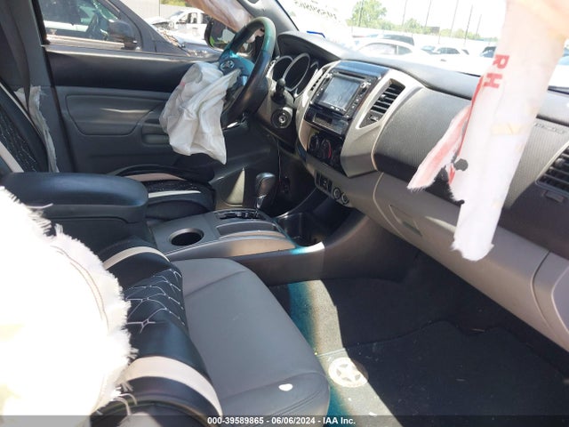 Toyota Tacoma Prerunner V6 2015 5TFJU4GN6FX074637 Image 5