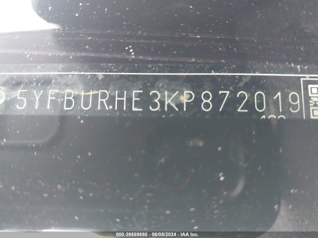 5YFBURHE3KP872019 Toyota COROLLA SE