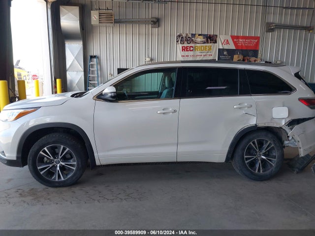 Toyota Highlander Xle V6 2016 5TDJKRFH9GS303950 Image 14