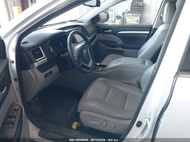 Toyota Highlander Xle V6 2016 5TDJKRFH9GS303950 Image 5