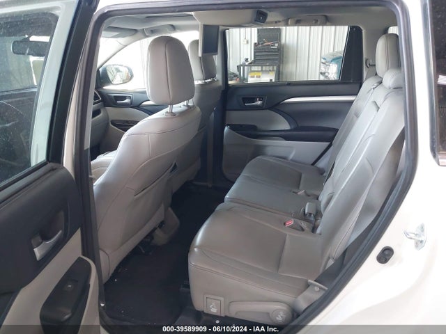 Toyota Highlander Xle V6 2016 5TDJKRFH9GS303950 Image 8