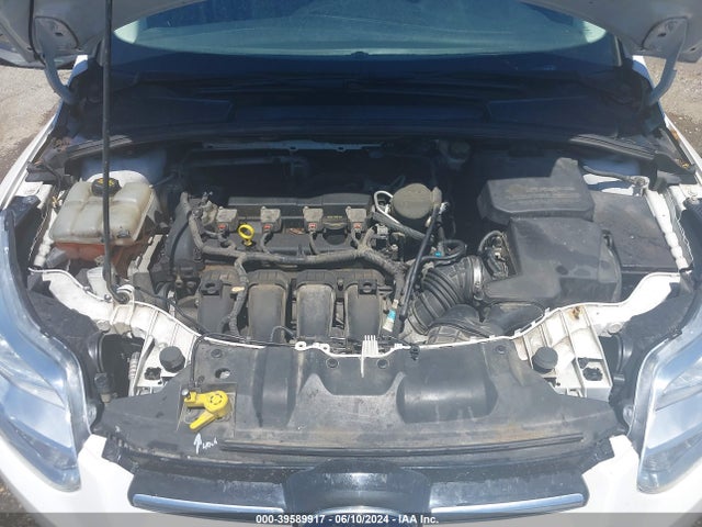 Ford Focus Titanium 2014 1FADP3N25EL130764 Image 10