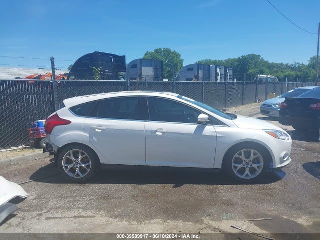 Ford Focus Titanium 2014 1FADP3N25EL130764 Image 14