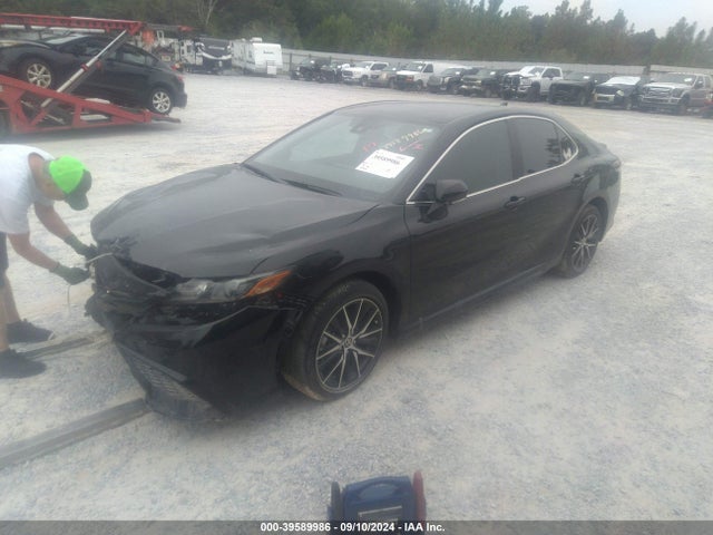 Toyota CAMRY SE 2024 4T1G11AK1RU204261 Image 2