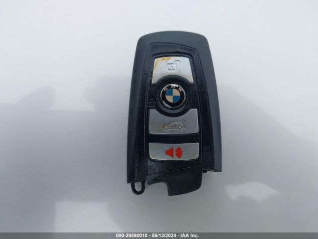 WBA5A5C53GD526565 BMW 528I