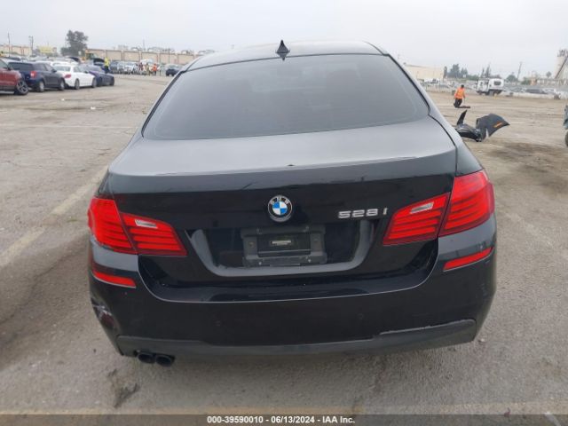 WBA5A5C53GD526565 BMW 528I