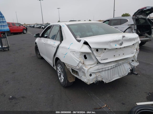 Toyota CAMRY LE 2016 4T4BF1FK9GR565440 Image 3