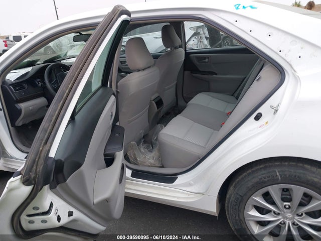 Toyota CAMRY LE 2016 4T4BF1FK9GR565440 Image 8