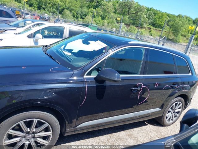 WA1LAAF75HD048161 Audi Q7 3.0t Premium