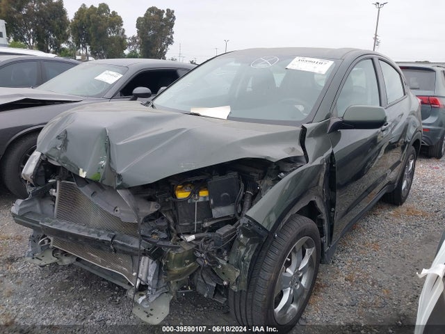 Honda HR-V LX 2016 3CZRU5H34GM718322 Image 2