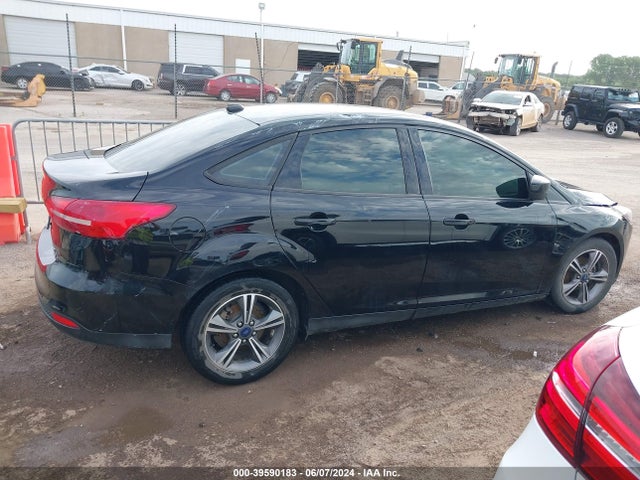 Ford FOCUS SE 2018 1FADP3FE3JL259928 Image 13