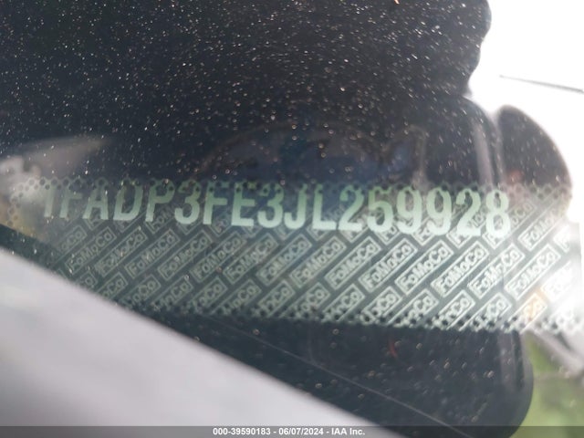 Ford FOCUS SE 2018 1FADP3FE3JL259928 Image 9