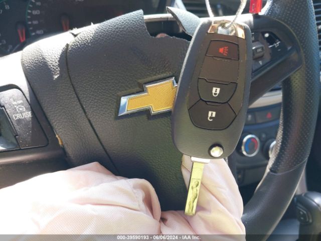 3GNCJKSB4LL277320 Chevrolet Trax Fwd Ls