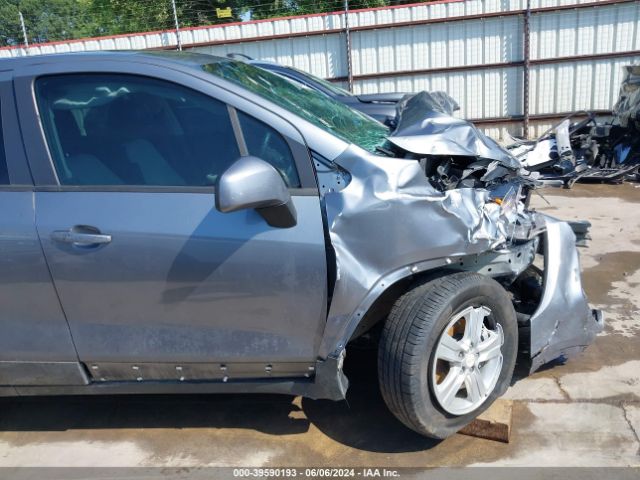 3GNCJKSB4LL277320 Chevrolet Trax Fwd Ls