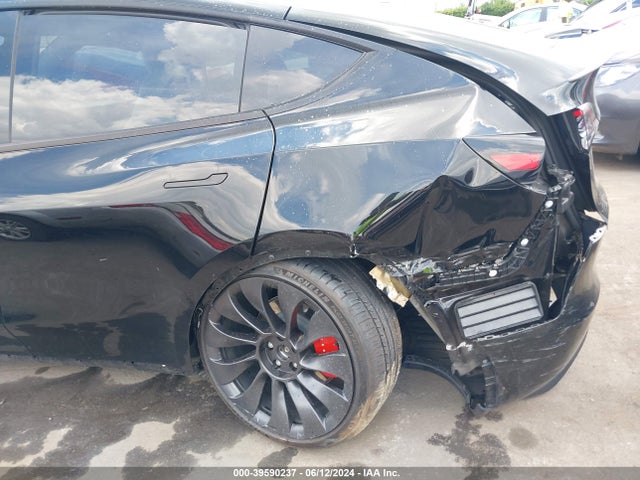 7SAYGDEF4PF774236 Tesla Model Y Awd/performance Dual Motor All-wheel Drive