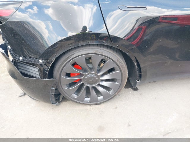 7SAYGDEF4PF774236 Tesla Model Y Awd/performance Dual Motor All-wheel Drive