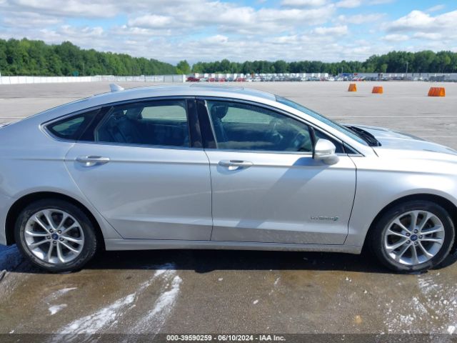 3FA6P0MUXKR180857 Ford Fusion Hybrid Sel