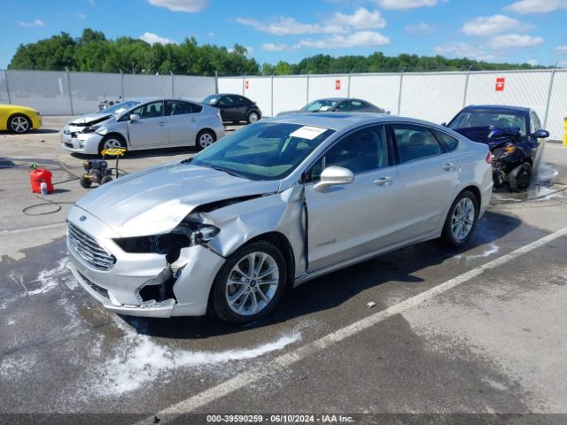 3FA6P0MUXKR180857 Ford Fusion Hybrid Sel