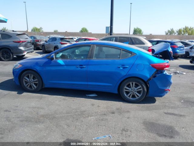 5NPD84LF5JH222698 Hyundai ELANTRA SEL