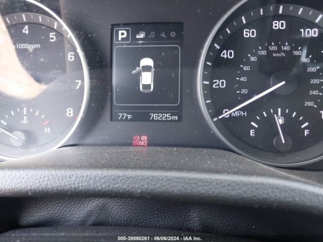 5NPD84LF5JH222698 Hyundai ELANTRA SEL