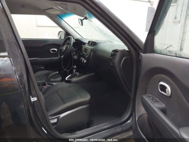 KNDJN2A21G7358646 KIA Soul