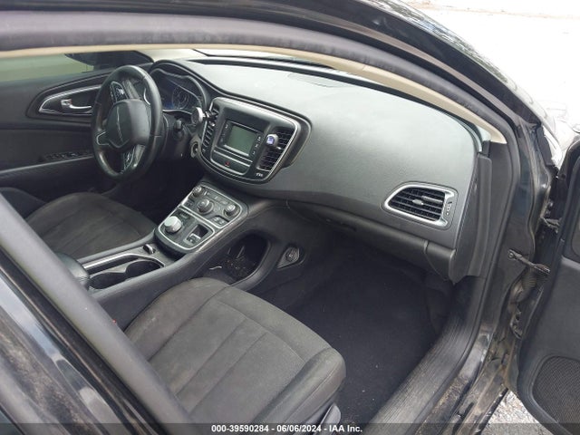 1C3CCCAB5FN688115 Chrysler 200 Limited