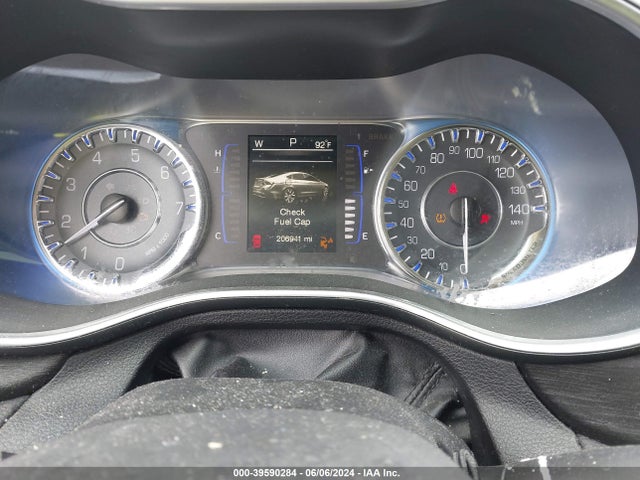 1C3CCCAB5FN688115 Chrysler 200 Limited