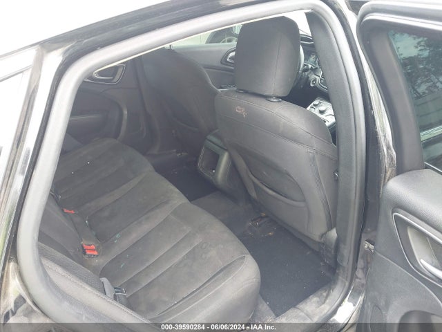 1C3CCCAB5FN688115 Chrysler 200 Limited