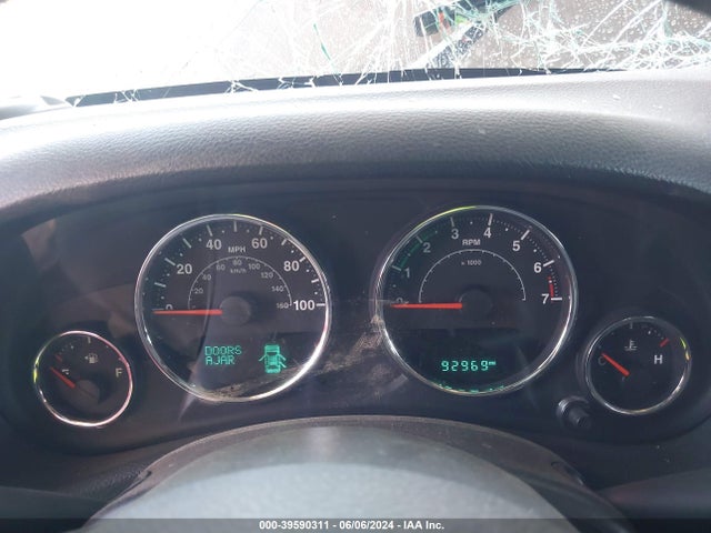 1C4BJWDG9GL167563 Jeep Wrangler Unlimited Freedom