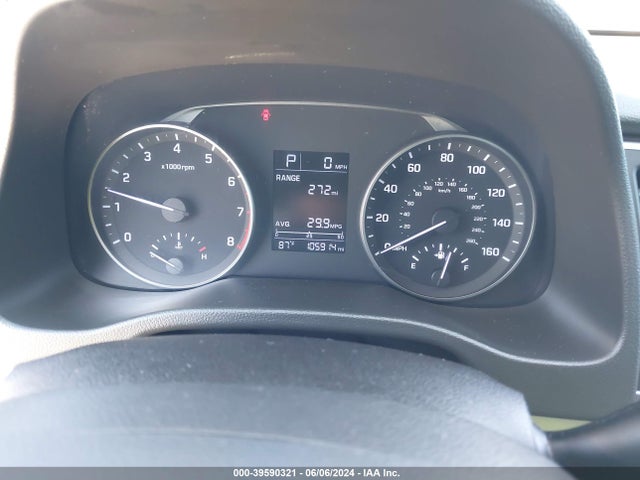 Hyundai ELANTRA SE 2017 5NPD84LF1HH181559 Image 7
