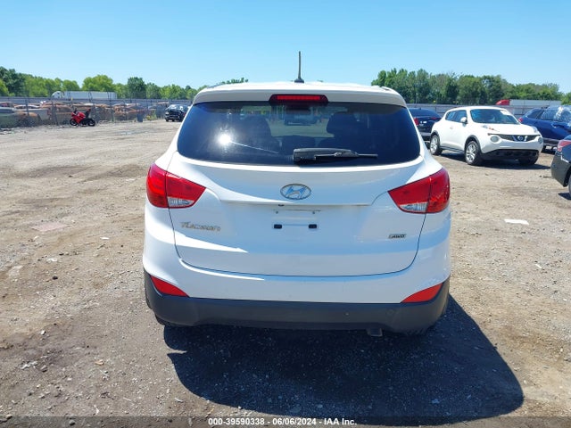 Hyundai TUCSON GLS 2015 KM8JTCAF2FU976794 Image 16
