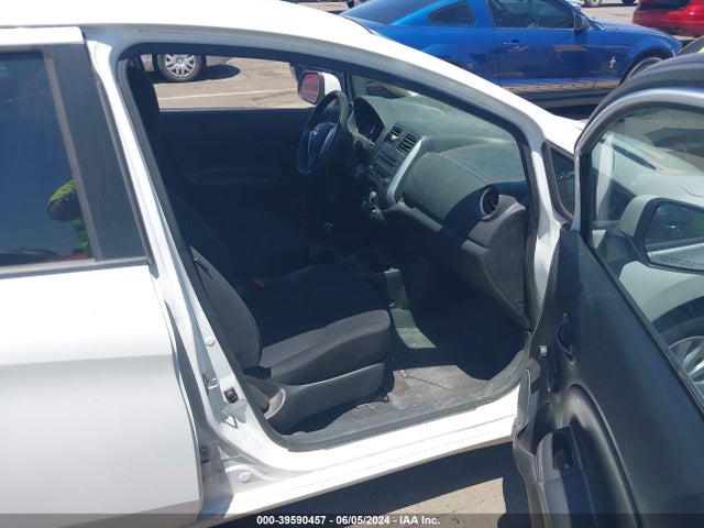Nissan Versa Note S (sr) 2014 3N1CE2CP0EL377315 Image 5