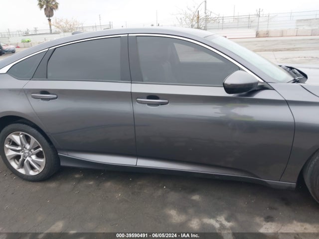 Honda ACCORD LX 2018 1HGCV1F16JA258301 Image 14